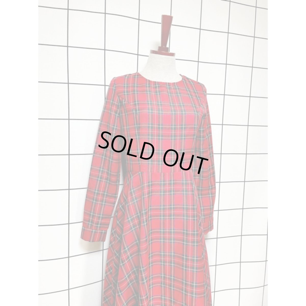 画像4: アメリカ古着 タータンチェックでトラッドガーリースタイル Aライン レトロ 長袖 ヴィンテージワンピース【8704】 (4)