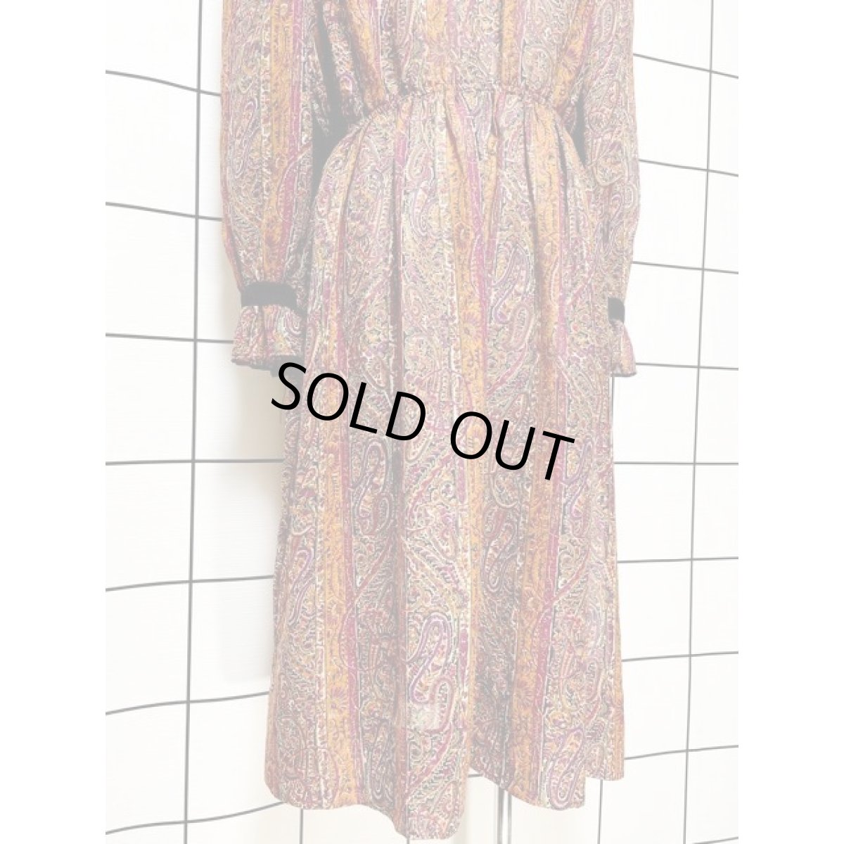 画像8: アメリカ古着 ワンピース ヴィンテージ ペイズリー フリル ベルベット レトロ 長袖 (8)