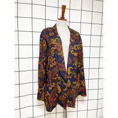 画像3: アメリカ古着 スカーフ柄 花柄 ペイズリーモチーフ模様 ヴィンテージジャケット (3)