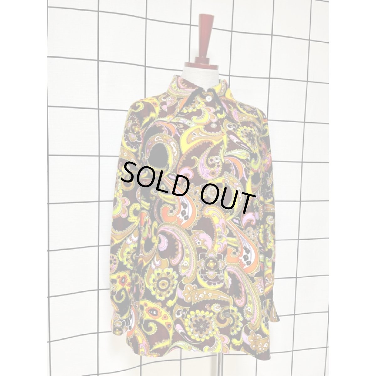 画像3: ヨーロッパ古着 レトロポップサイケ ペイズリーモチーフ 花柄 レトロ 長袖 シャツ ヴィンテージブラウス (3)