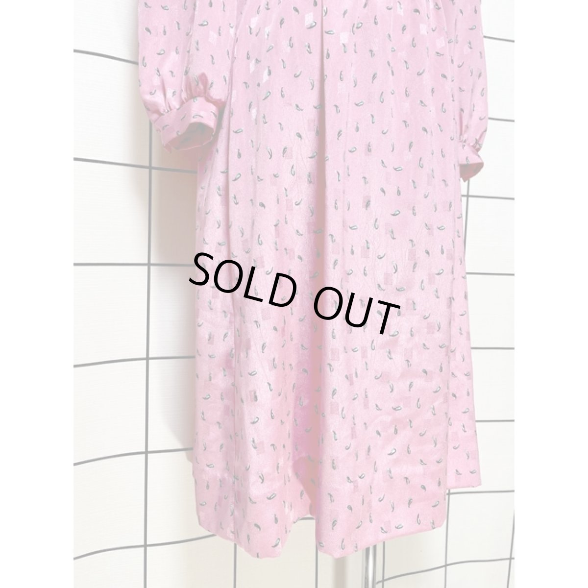 画像10: アメリカ古着 ワンピース ヴィンテージ ベルト付 レトロ柄 スクエア織り タック (10)