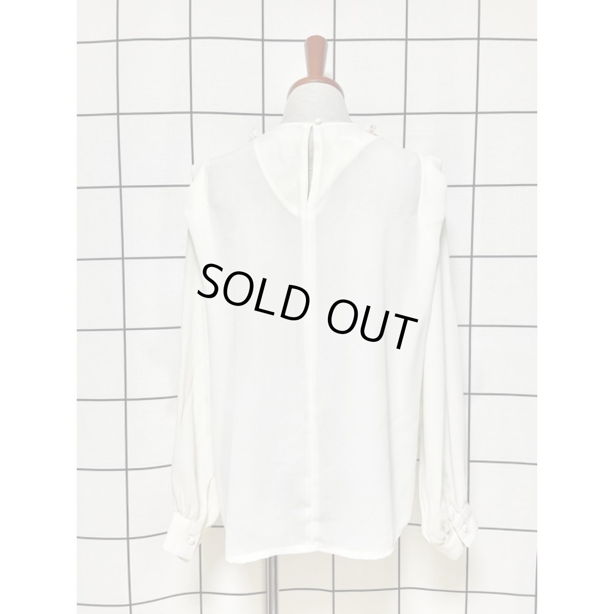 画像2: アメリカ古着 透かし編みレース タックデザイン レトロ 長袖 プルオーバー ヴィンテージブラウス (2)