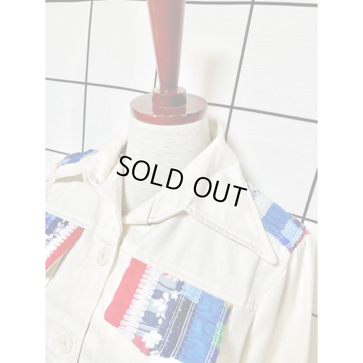 画像5: ヨーロッパ古着 ヴィンテージ薄手シャツジャケット バックデザイン レトロ  (5)