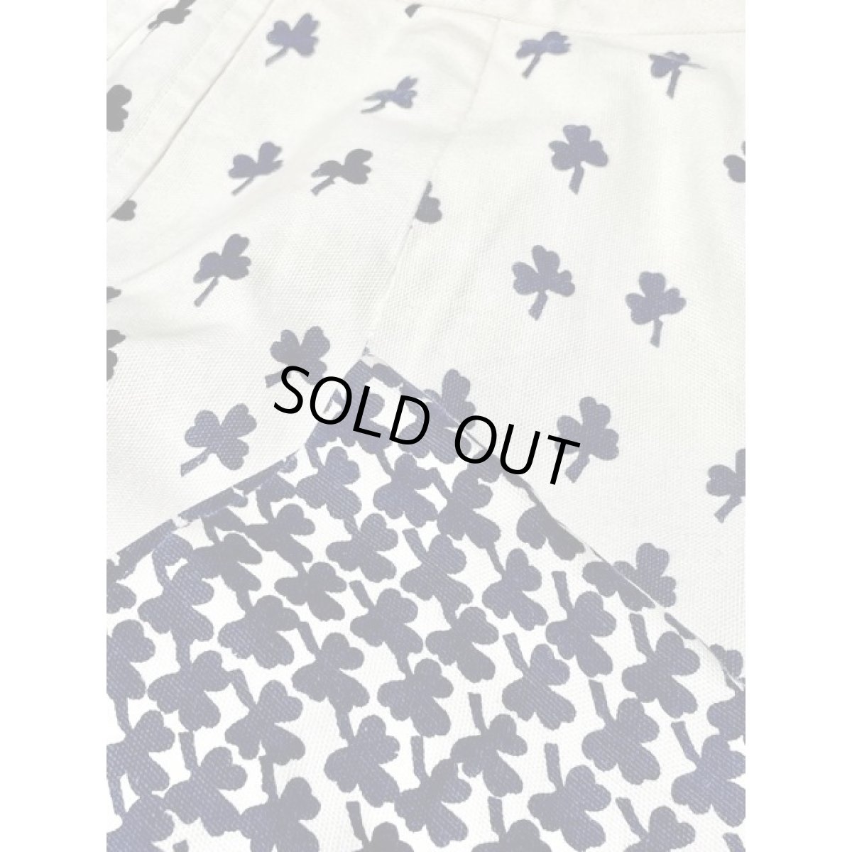 画像6: 三つ葉のクローバー柄がめずらしーい シルエットが綺麗なヴィンテージレトロスカート (6)