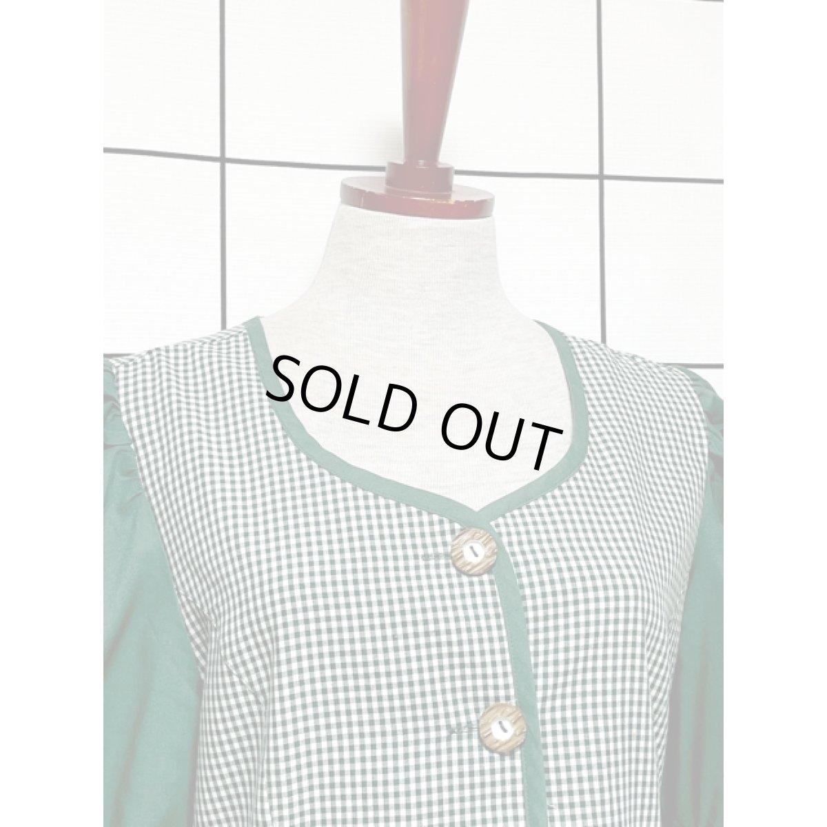 画像8: チロルワンピース チェック 前開き リボン ドイツ民族衣装 オクトーバーフェスト (8)