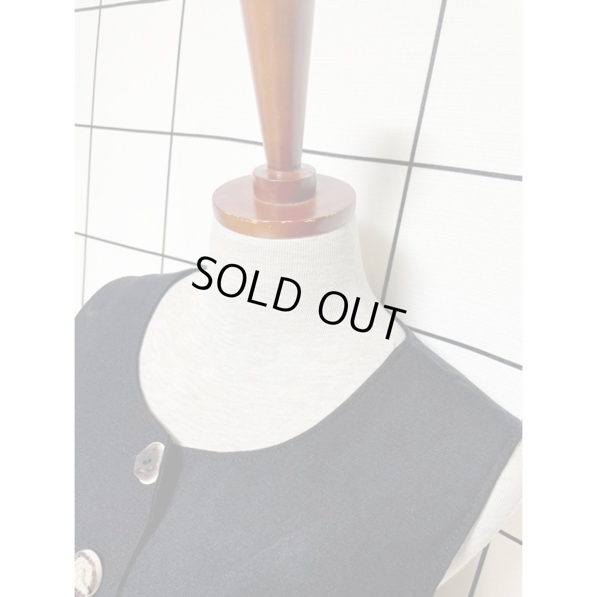 画像7: チロリアンワンピース リネン 無地 前開き ドイツ民族衣装 オクトーバーフェスト (7)