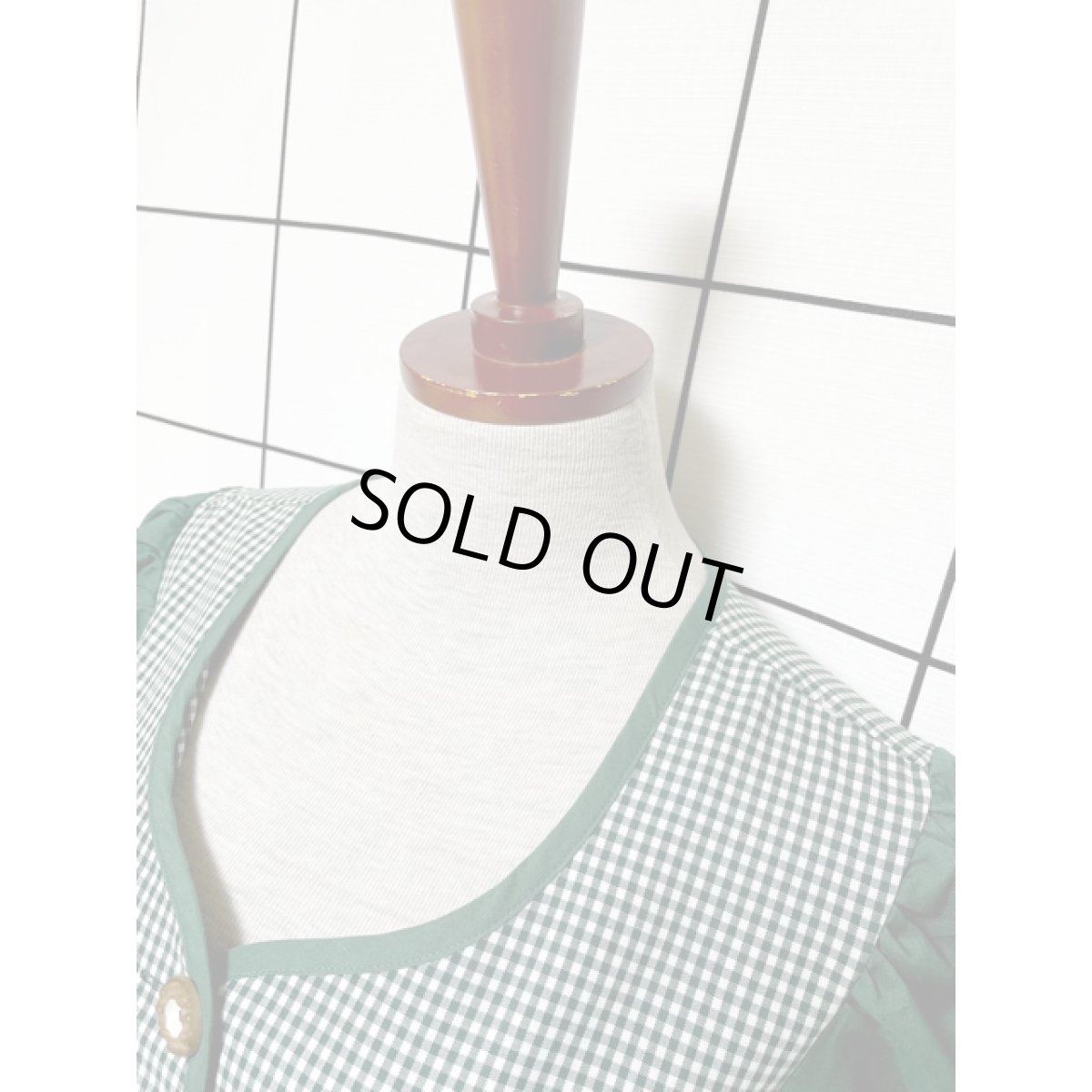 画像7: チロルワンピース チェック 前開き リボン ドイツ民族衣装 オクトーバーフェスト (7)