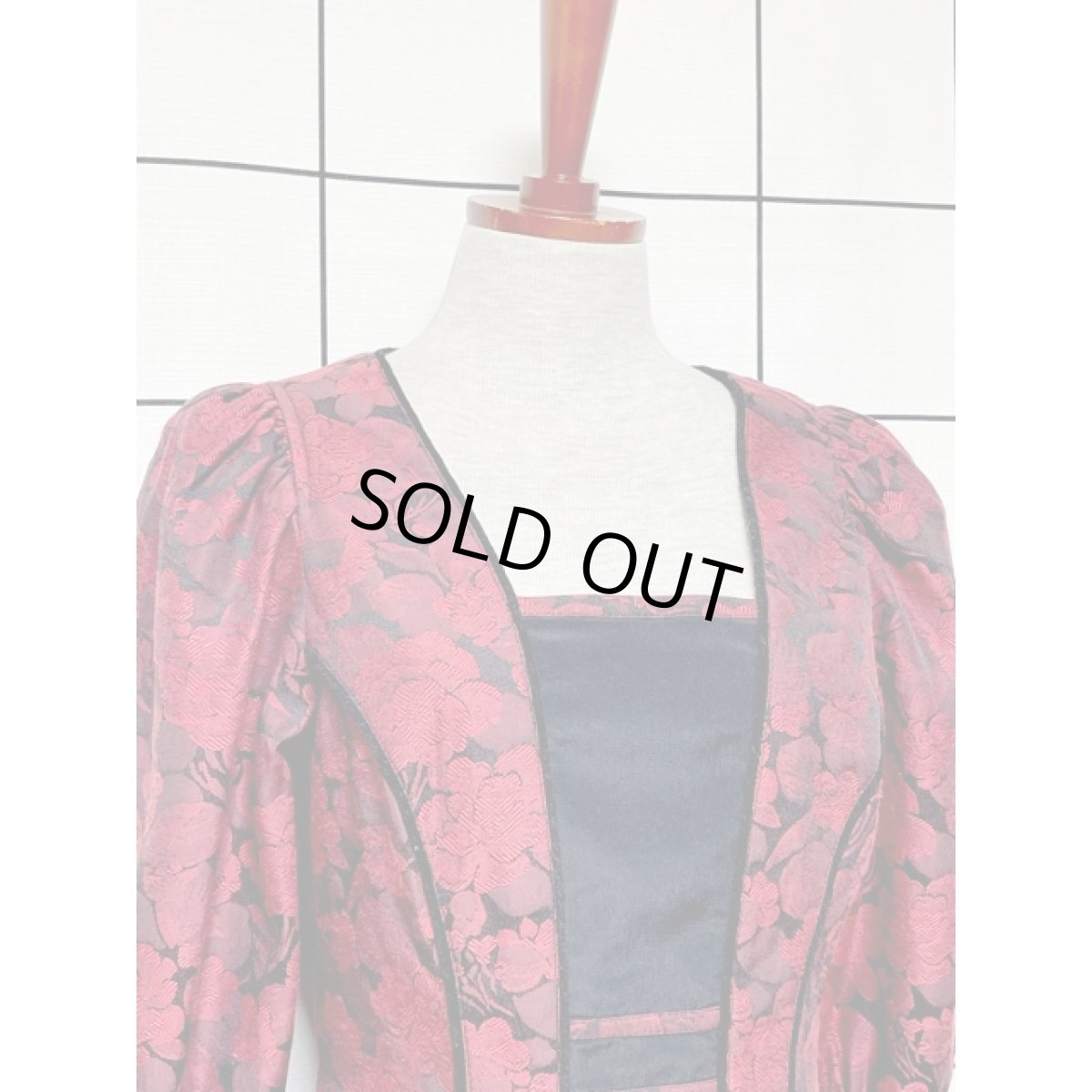 画像6: チロルワンピース 花柄 袖先フレア 長袖 ドイツ民族衣装 オクトーバーフェスト 38 (6)