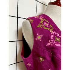 画像6: 刺繍 チェーン付ボタン ベスト＆スカート レトロ クラシカル ヨーロッパ古着 チロルセットアップ (6)