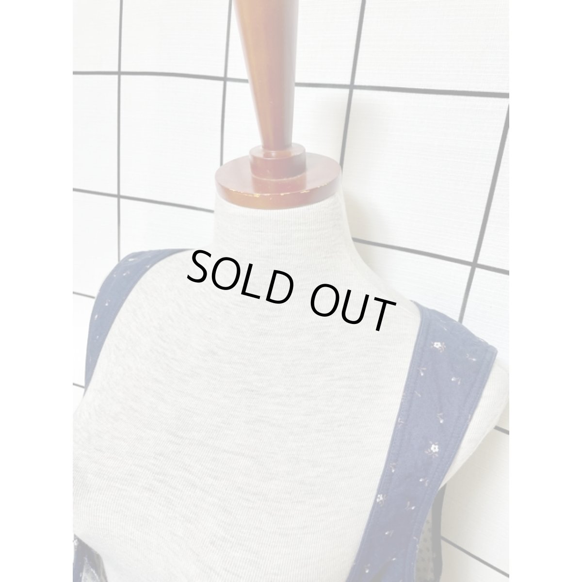 画像5: 小花柄 ジップアップ ディアンドル チロルベスト ドイツ民族衣装 フォークダンス (5)