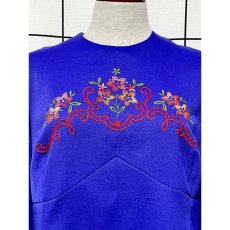 画像5: ヨーロッパ古着 ヴィンテージドレス カラフル刺繍 クラシカル ブルー (5)