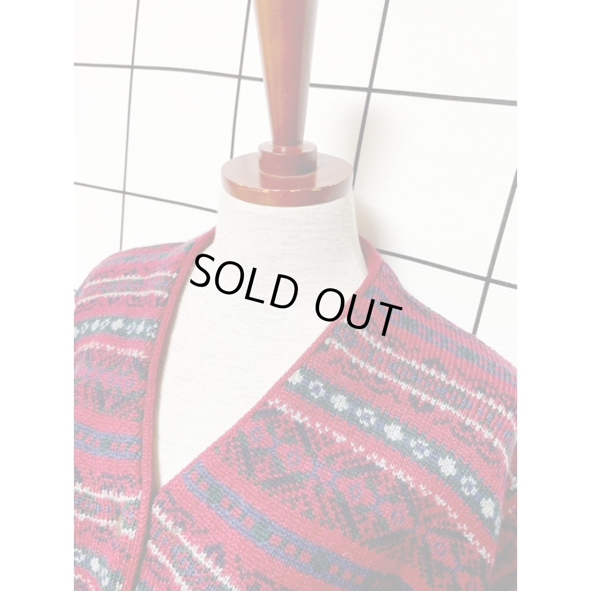 画像4: ニット レッド レトロ ヨーロッパ古着 長袖 ヴィンテージカーディガン (4)