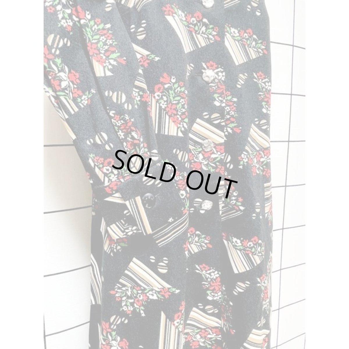 画像7: ヨーロッパ古着 ワンピース ヴィンテージ 70年代 花柄 ストライプ レトロモダン (7)