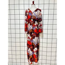 画像2: 70年代 サイケ 花柄 個性的 長袖 パーティー 衣装 クラシカル ヨーロッパ古着 ヴィンテージマキシ丈ドレス (2)