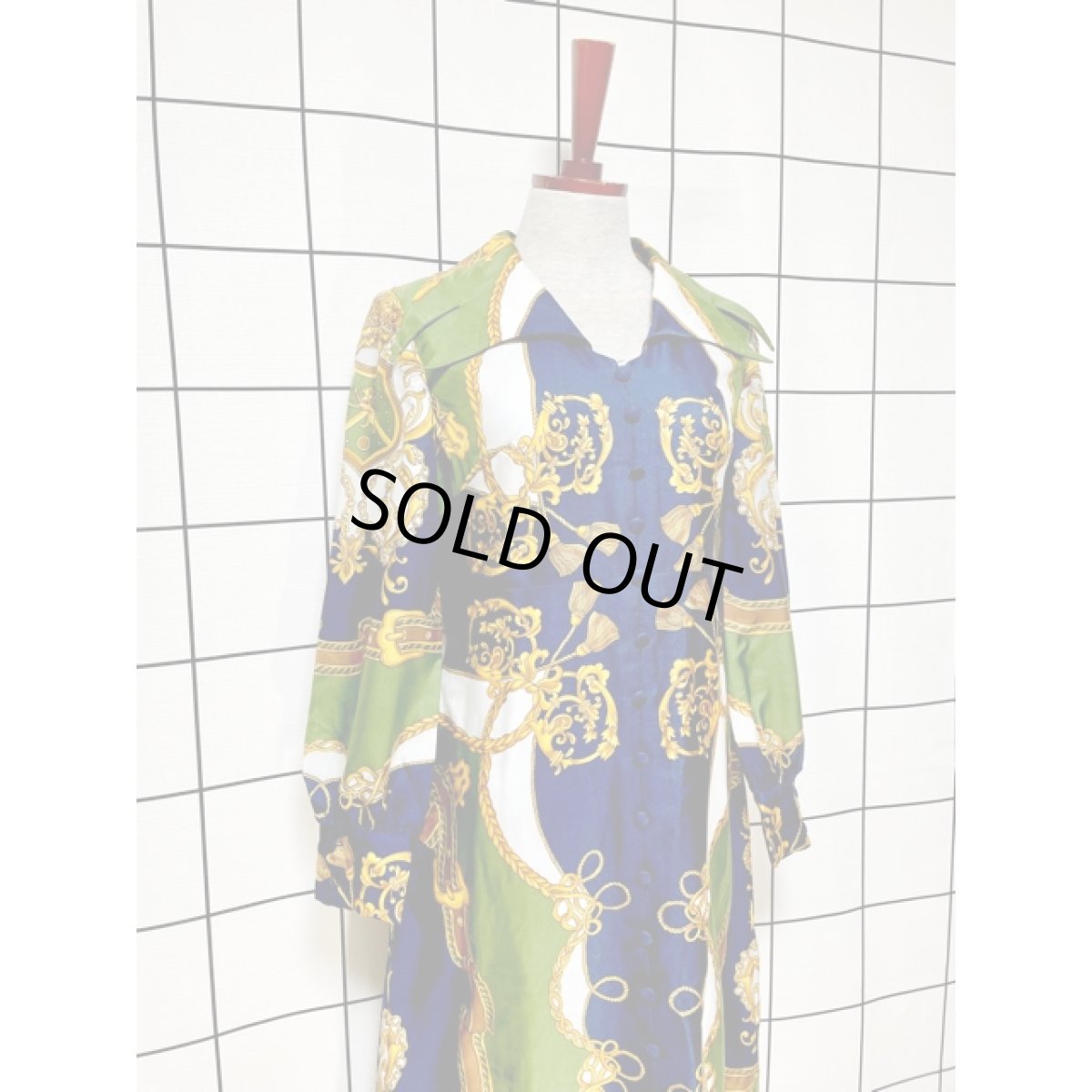 画像3: ヨーロッパ古着 ドレス ヴィンテージ 80年代 スカーフ柄 タッセル柄 華やか 衣装 (3)