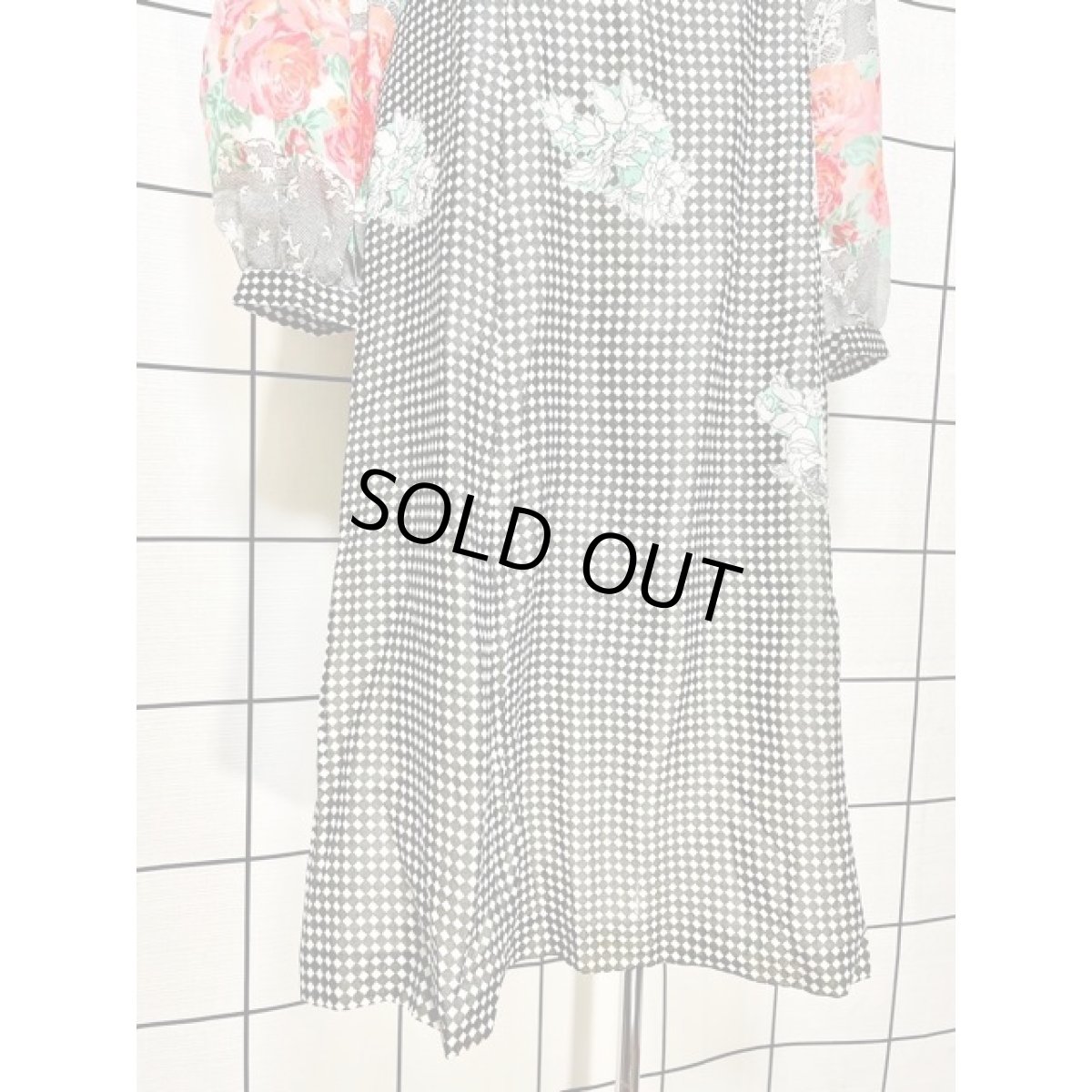 画像9: アメリカ古着 ヴィンテージ ワンピース ダイヤ柄 花柄 TALON レトロ ガーリー (9)