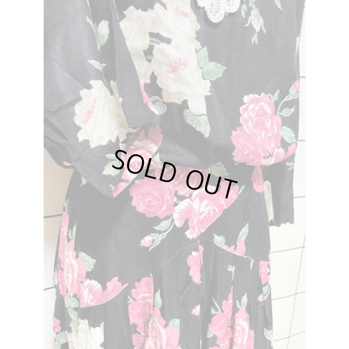 画像8: アメリカ古着 ヴィンテージ ドレスワンピース 大きなレース襟 花柄 レトロ 長袖 (8)