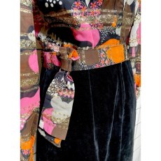 画像4: ヨーロッパ古着 ヴィンテージ ロングドレス ベロア 花柄 ラメ パーティー衣装 (4)