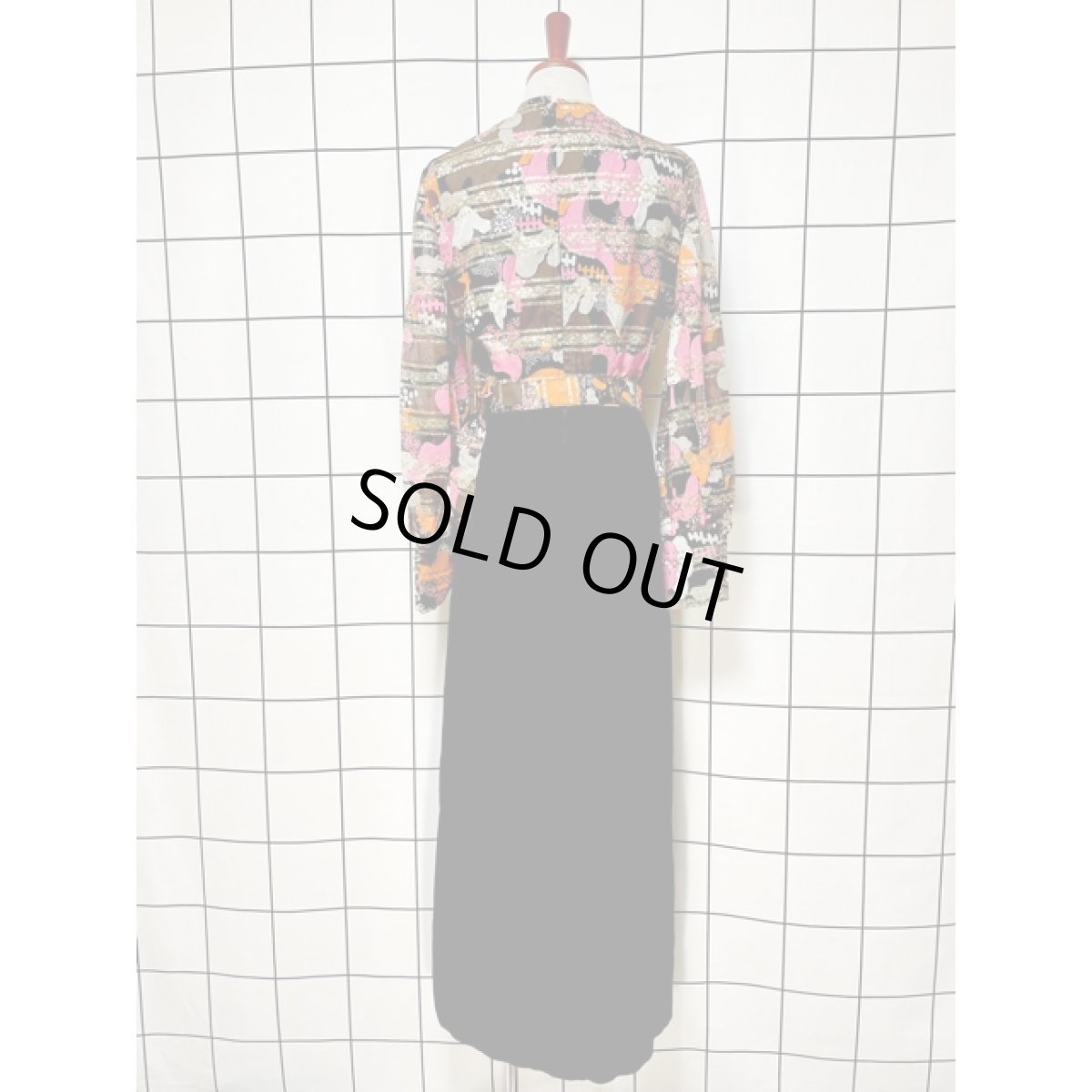 画像2: ヨーロッパ古着 ヴィンテージ ロングドレス ベロア 花柄 ラメ パーティー衣装 (2)