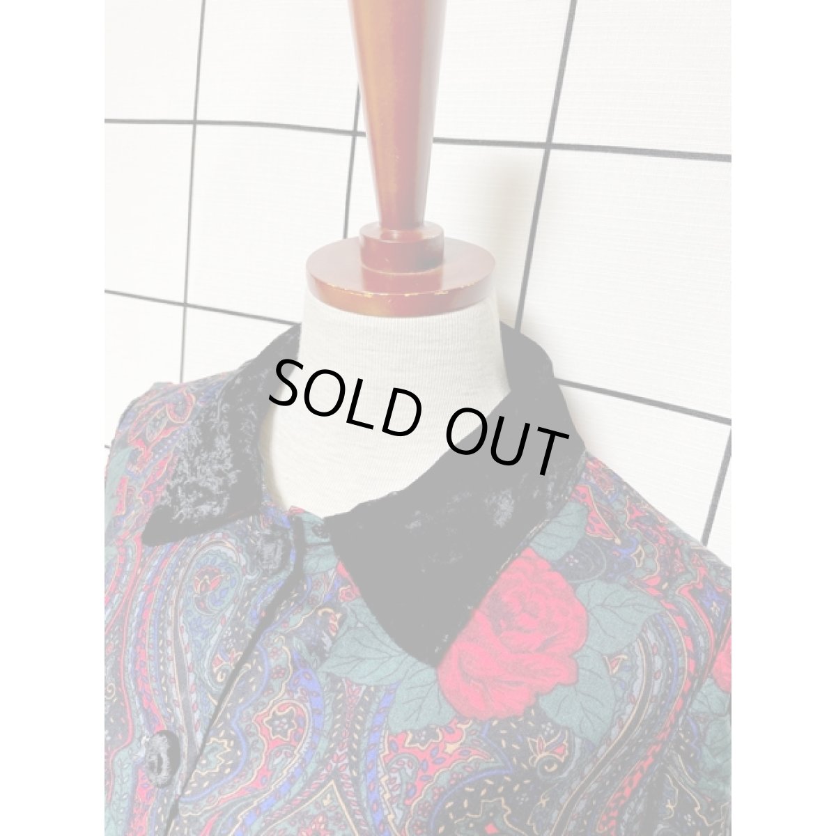 画像4: アメリカ古着 ワンピース ヴィンテージ 薔薇柄 ウエストゴム ベロア (4)