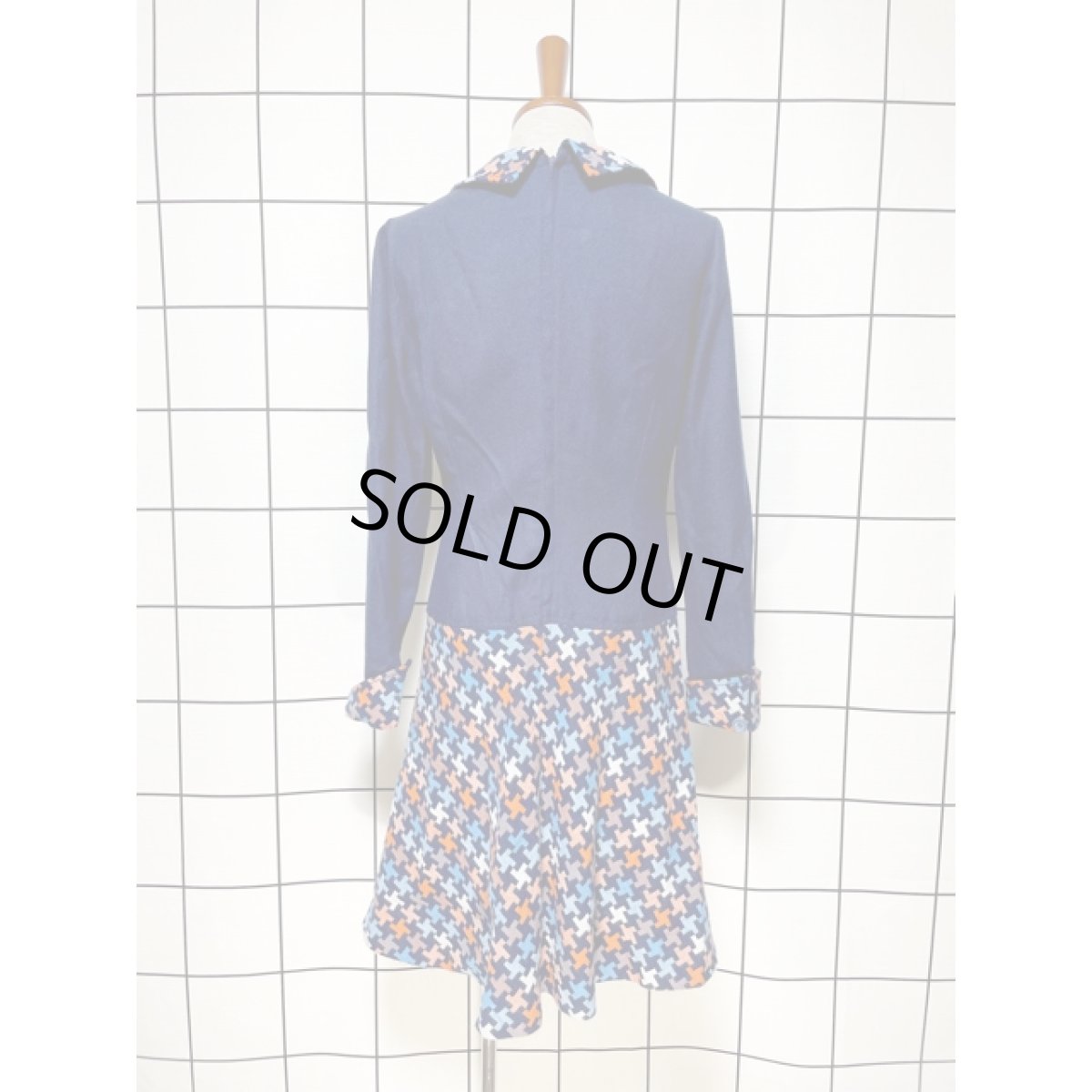 画像2: ヨーロッパ古着 ワンピース ヴィンテージ ビッグカラー 切り替え ネイビー 70年代 (2)