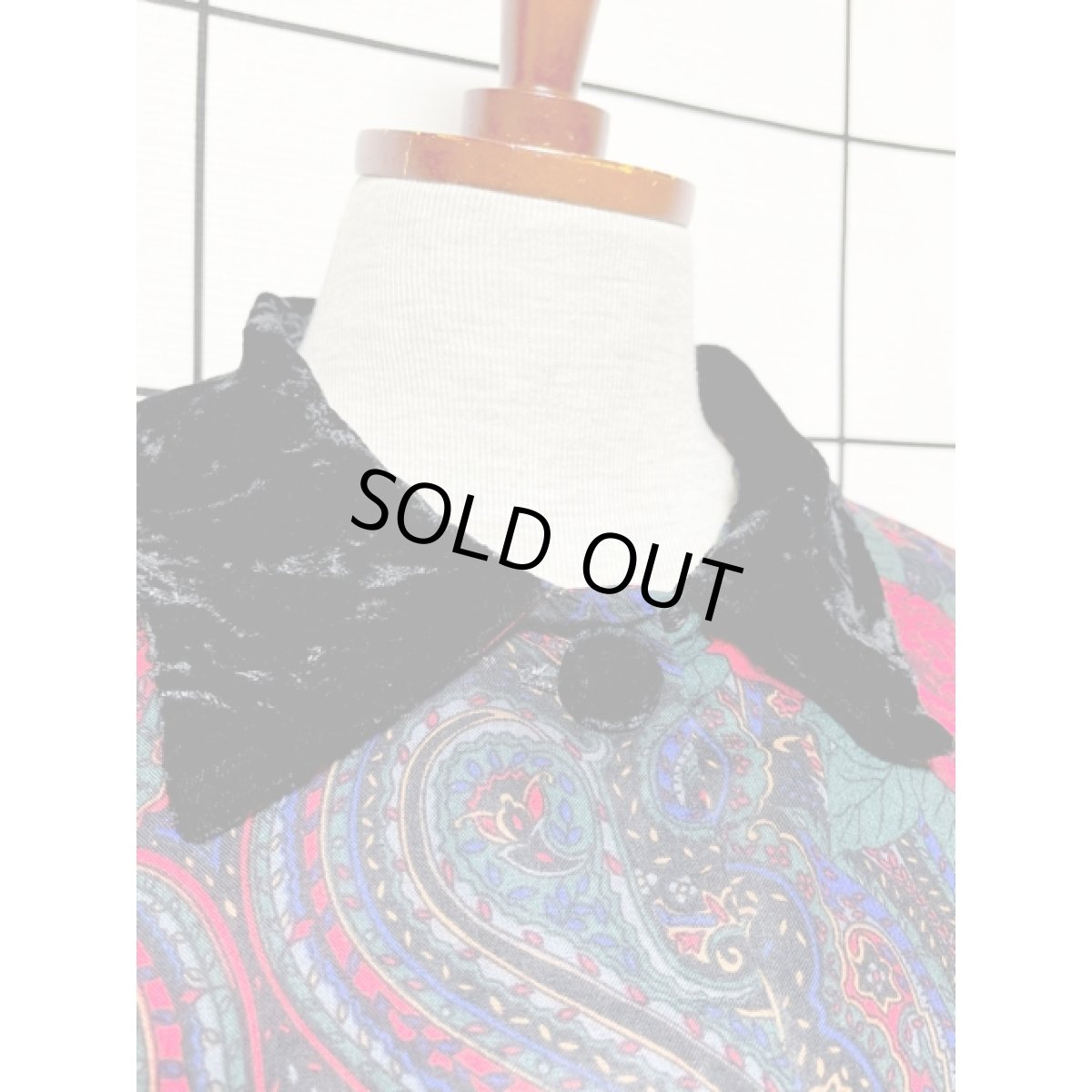 画像7: アメリカ古着 ワンピース ヴィンテージ 薔薇柄 ウエストゴム ベロア (7)