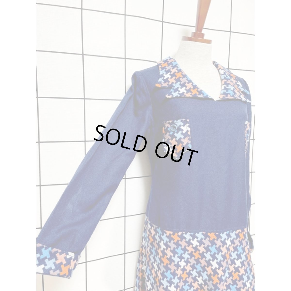 画像8: ヨーロッパ古着 ワンピース ヴィンテージ ビッグカラー 切り替え ネイビー 70年代 (8)