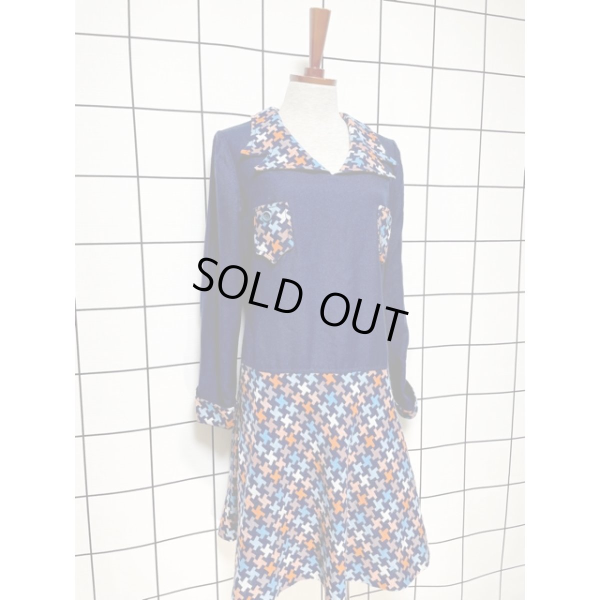 画像3: ヨーロッパ古着 ワンピース ヴィンテージ ビッグカラー 切り替え ネイビー 70年代 (3)