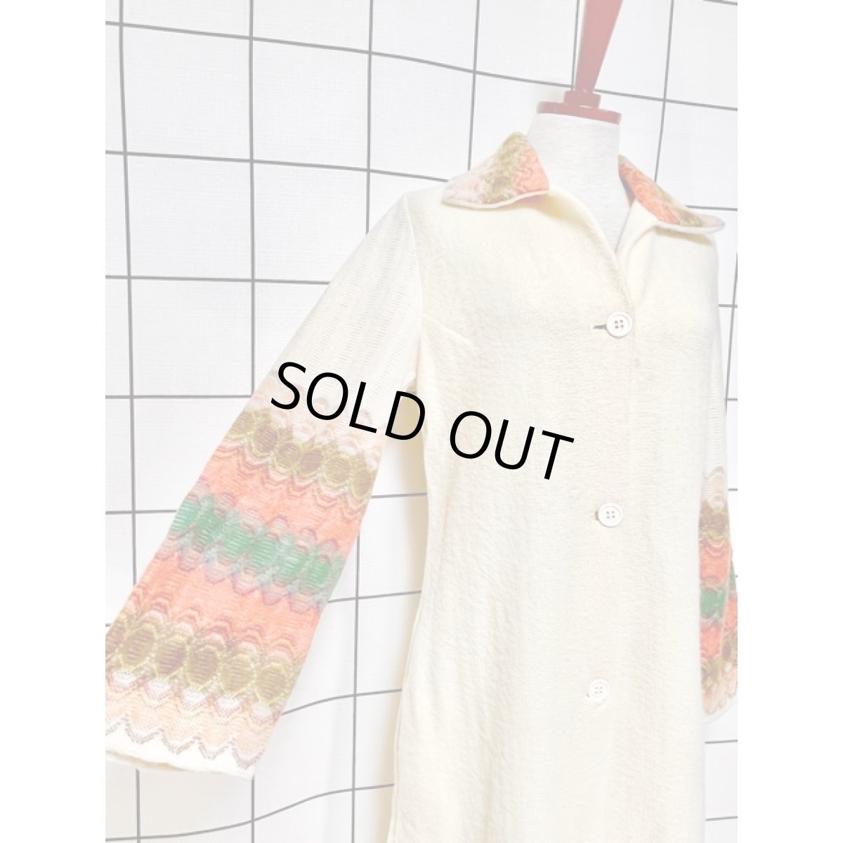 画像7: ヨーロッパ古着 ロングニットアウター 肌触りがいい ヴィンテージ アイボリー レトロ (7)