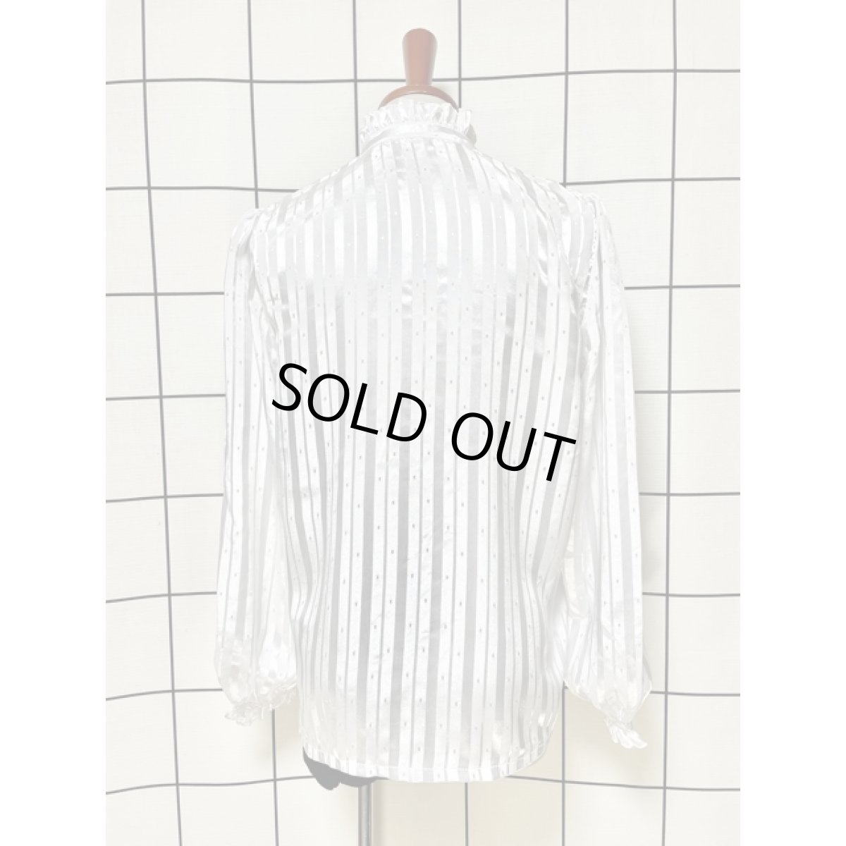 画像2: ヨーロッパ古着 ブラウス ヴィンテージ ストライプ フリル リボン レトロ (2)