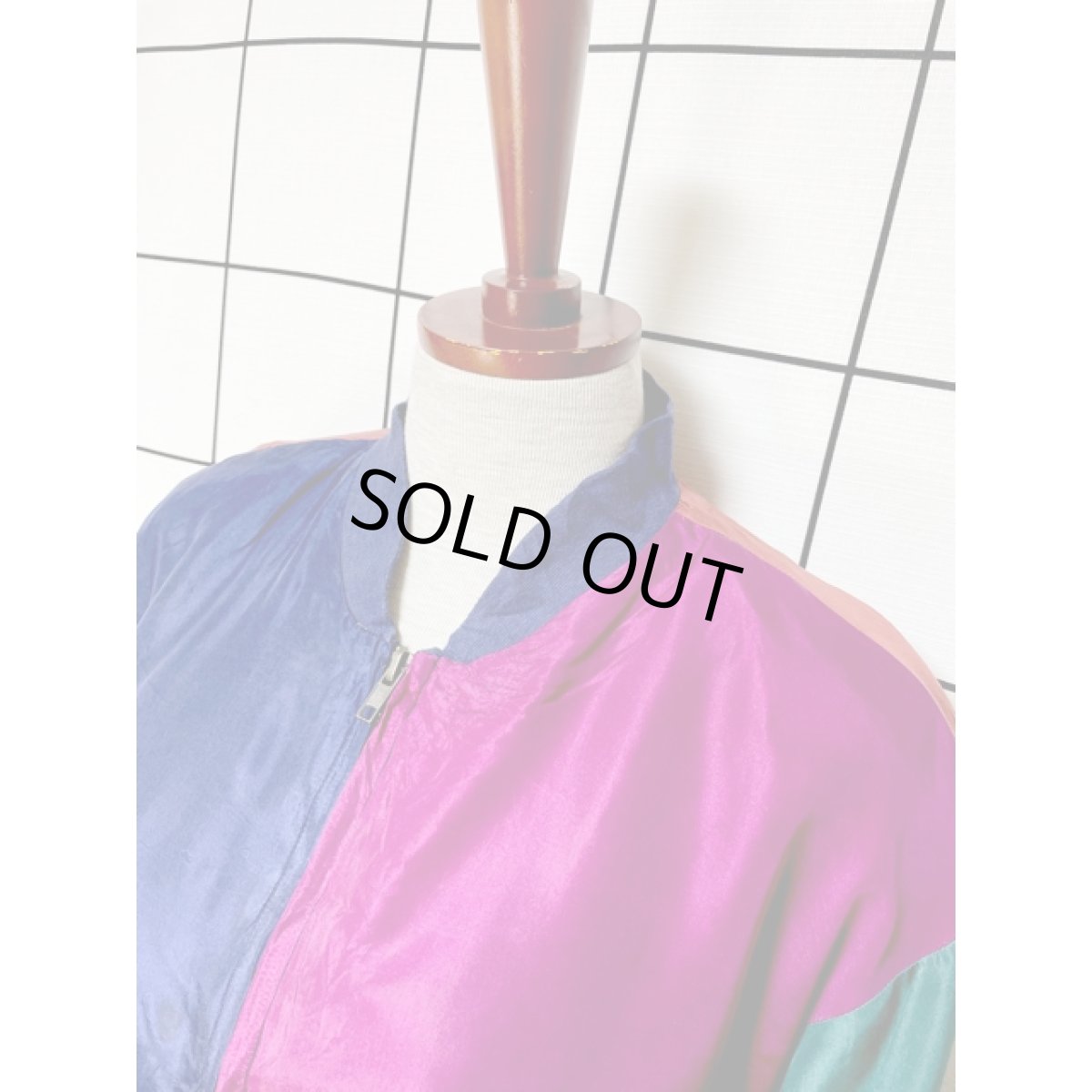 画像4: アメリカ古着 ナイロンジャケット マルチカラーブルゾン ジャンバー ジップアップ (4)