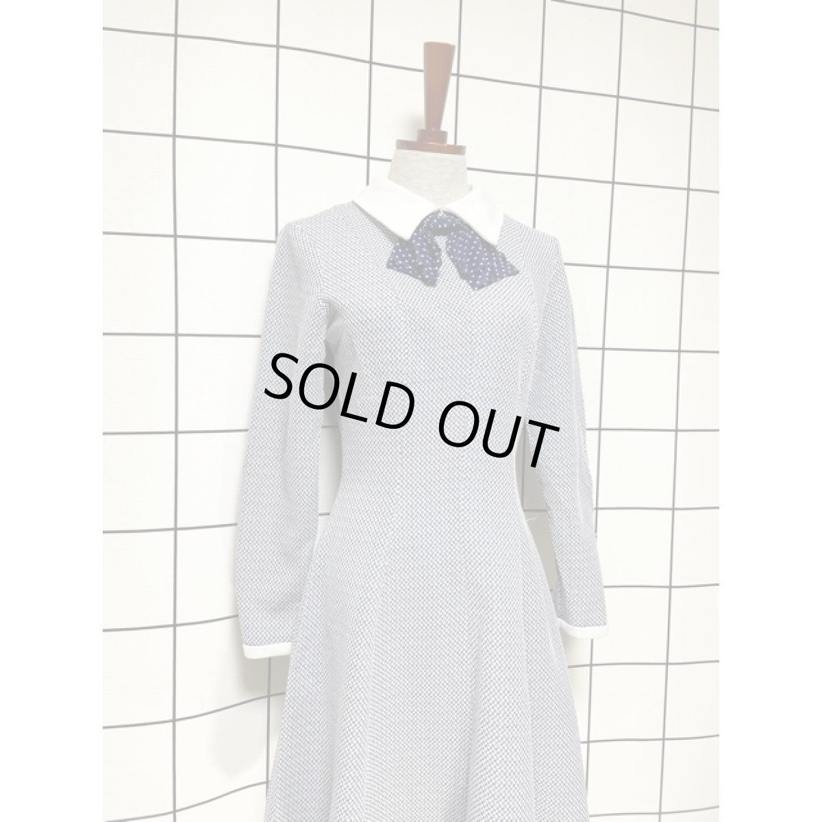 画像3: ヨーロッパ古着 70'sVintage ワンピース ドットリボン 襟切り替え Aライン (3)