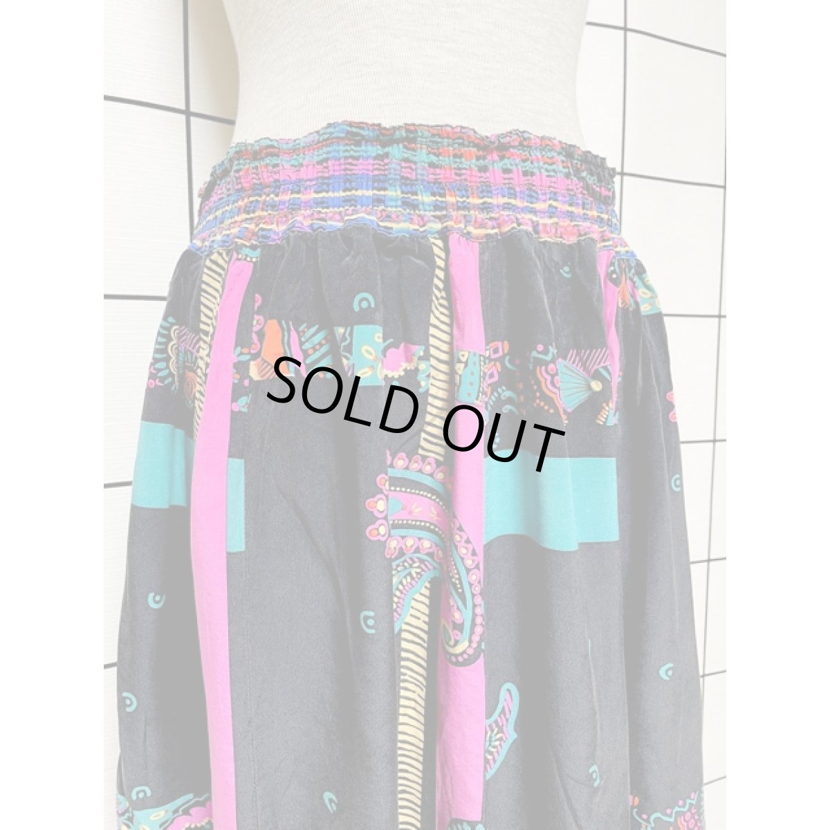 画像4: アメリカ古着 スカート ヴィンテージ レトロサイケ ペイズリーモチーフ ロング (4)