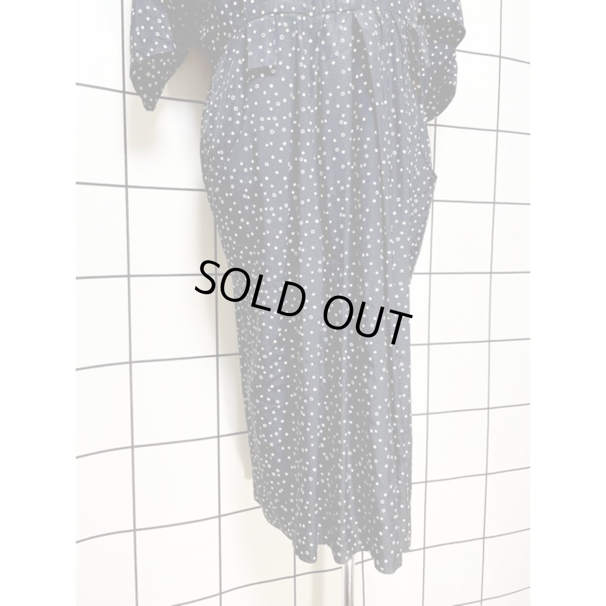 画像8: アメリカ古着 ワンピース ヴィンテージ 発泡柄 スクエア ドルマン レトロ (8)