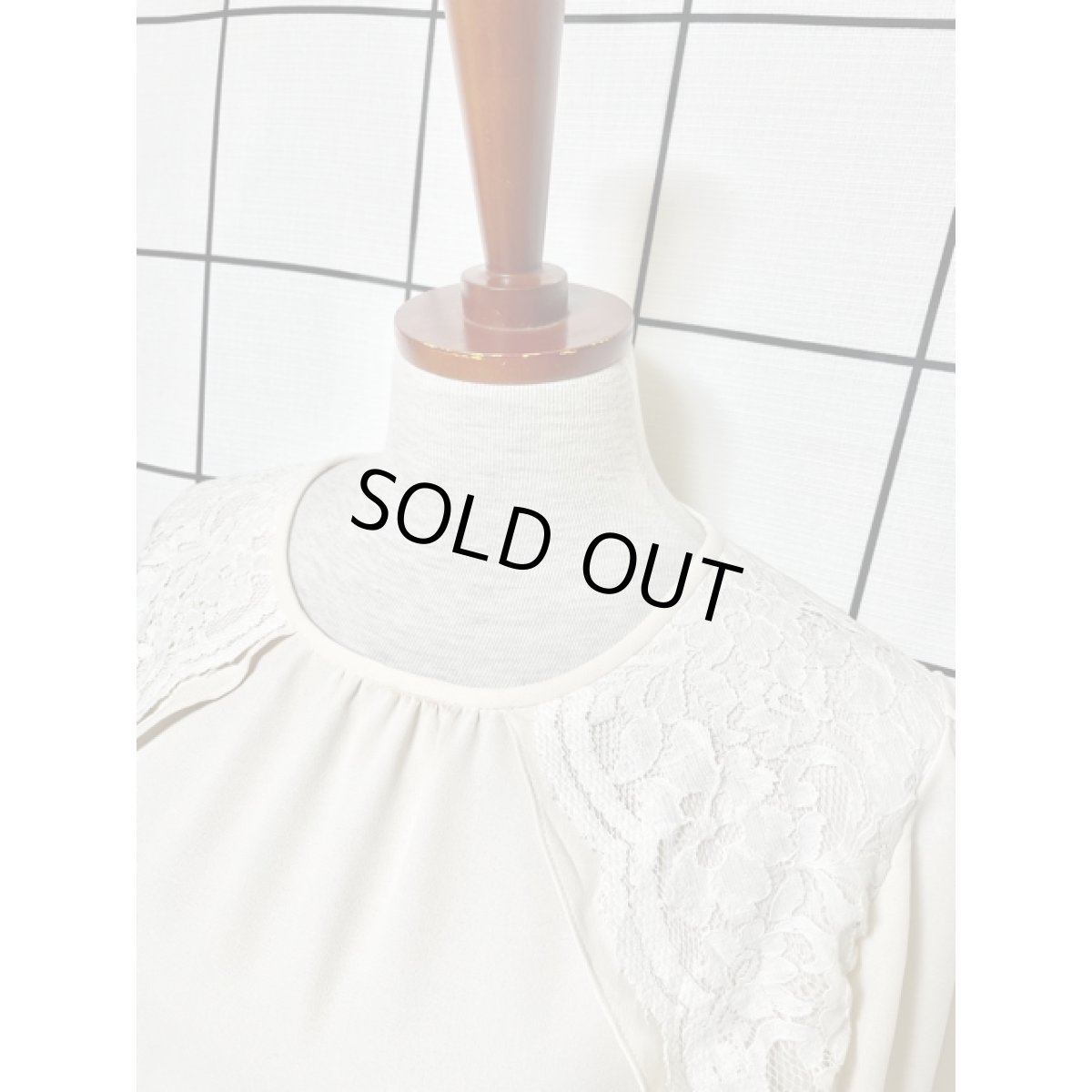 画像4: スペイン製 SPAIN フラワーレース オフホワイト ナチュラルガーリー ヨーロッパ古着 ヴィンテージブラウス (4)