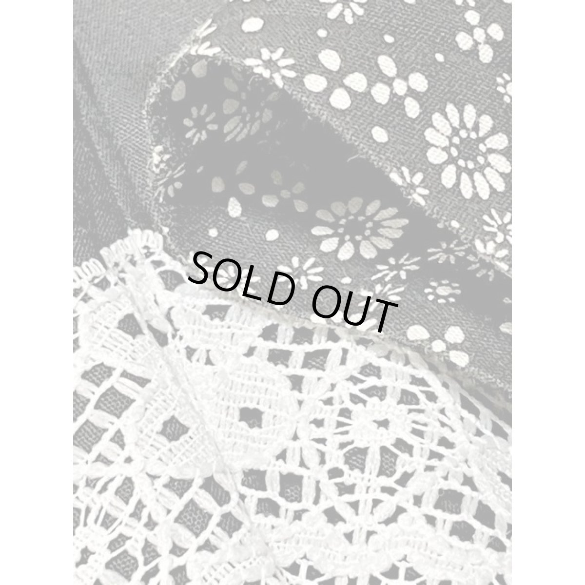 画像9: 3種類のレース 小花柄 スカート ウエストゴム アメリカ古着 ヴィンテージ ブラック (9)