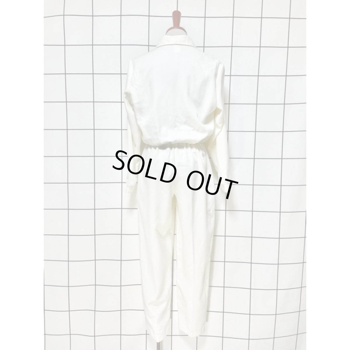画像2: オフホワイト 無地 開襟 ウエストゴム オールインワン ヴィンテージ アメリカ古着 ジャンプスーツ (2)