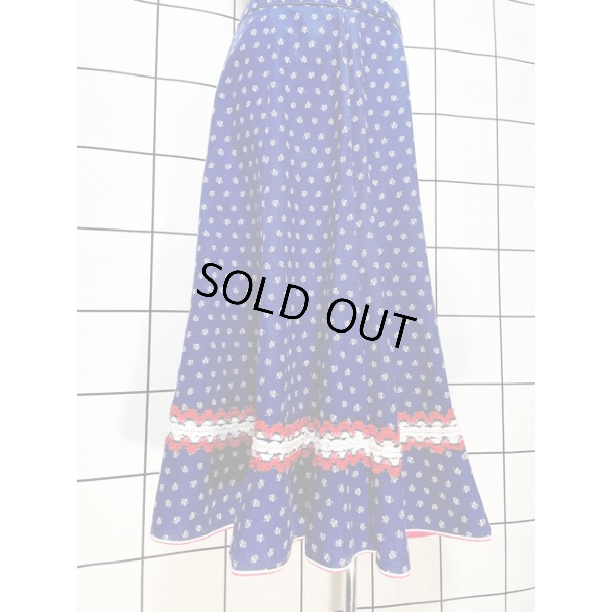 画像5: 小花柄 ブレード クラシカル ヨーロッパ古着 ヴィンテージスカート ネイビー ホワイト レッド (5)