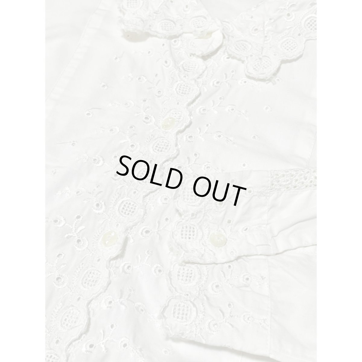 画像11: 刺繍装飾 袖レース ホワイトブラウス ヴィンテージ ヨーロッパ古着 クラシカル シャツ (11)