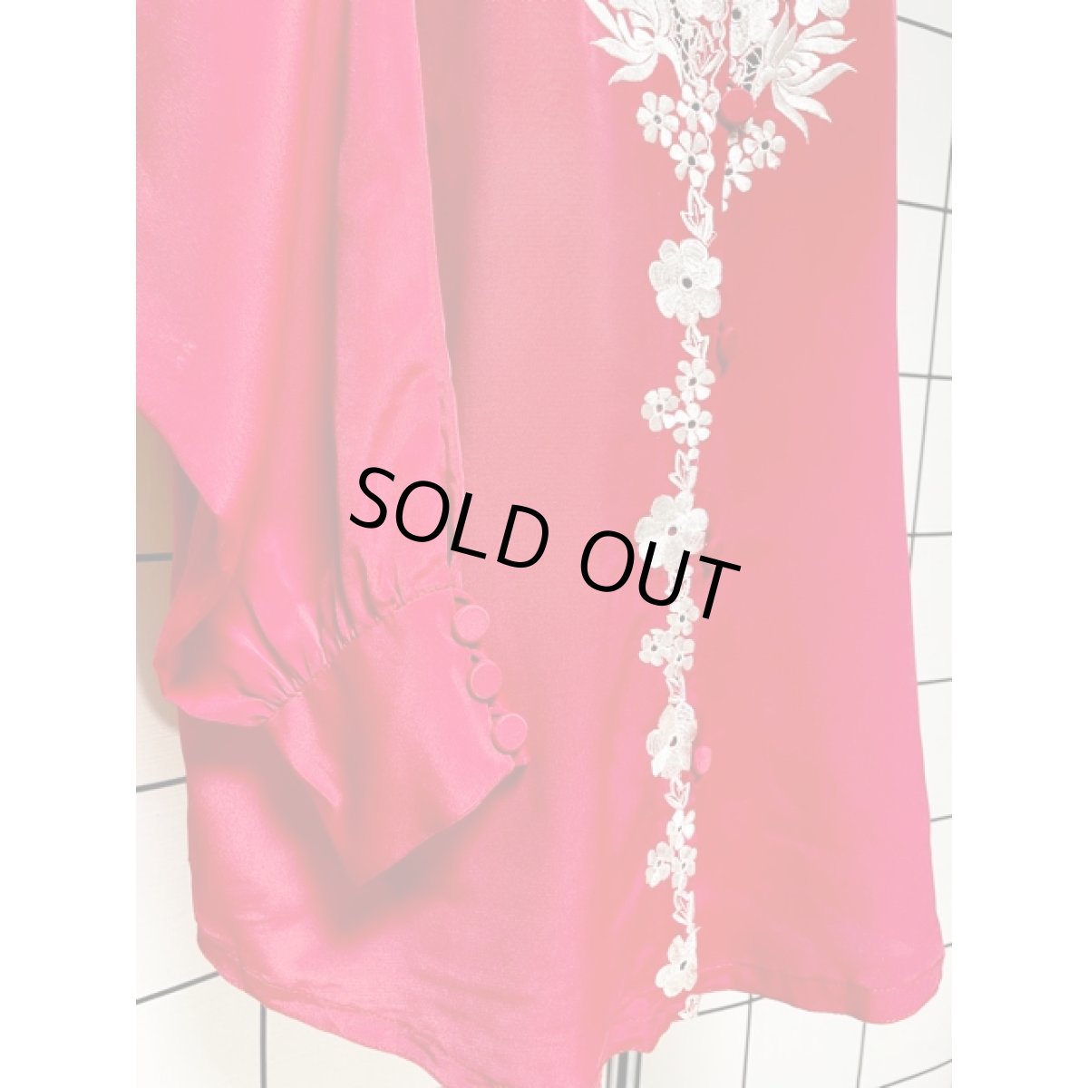 画像8: お花刺繍 レッド ブラウス ヴィンテージ フォークロア レトロ 長袖 アメリカ古着 (8)