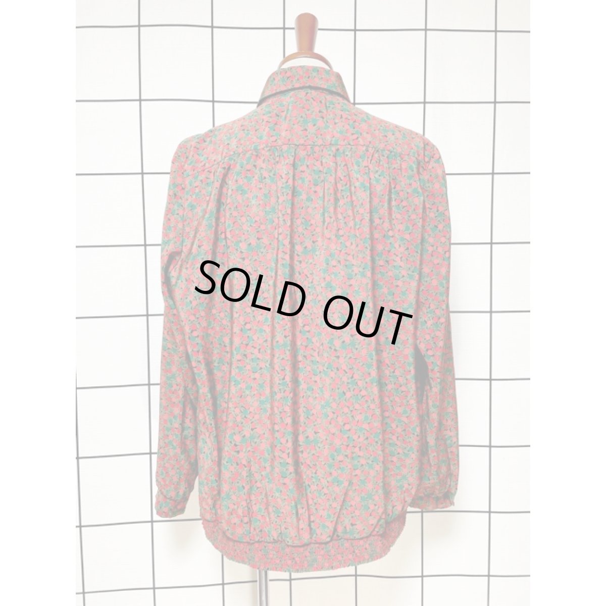 画像2: 木の実柄 トップス プルオーバー アメリカ古着 長袖 シャツ ヴィンテージ (2)