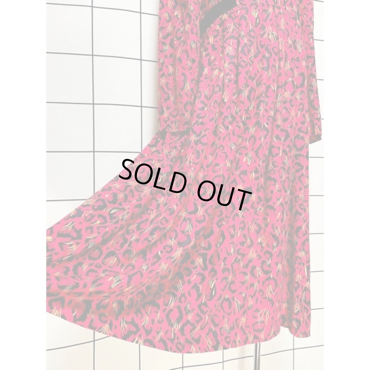 画像10: ベロア アート柄 バックウエストリボン ワンピース ヴィンテージ アメリカ古着 (10)