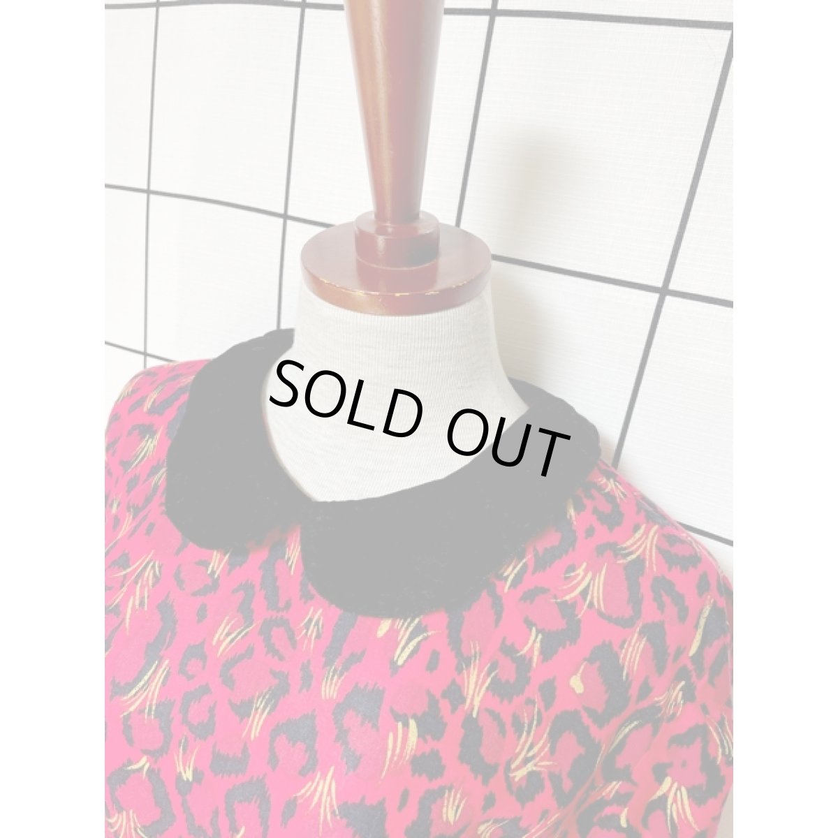 画像5: ベロア アート柄 バックウエストリボン ワンピース ヴィンテージ アメリカ古着 (5)