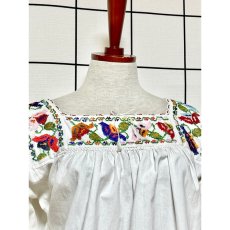 画像5: Mexico製 贅沢なビーズ装飾が素晴らしい逸品 古着 胸元リボン結び ヴィンテージブラウス (5)