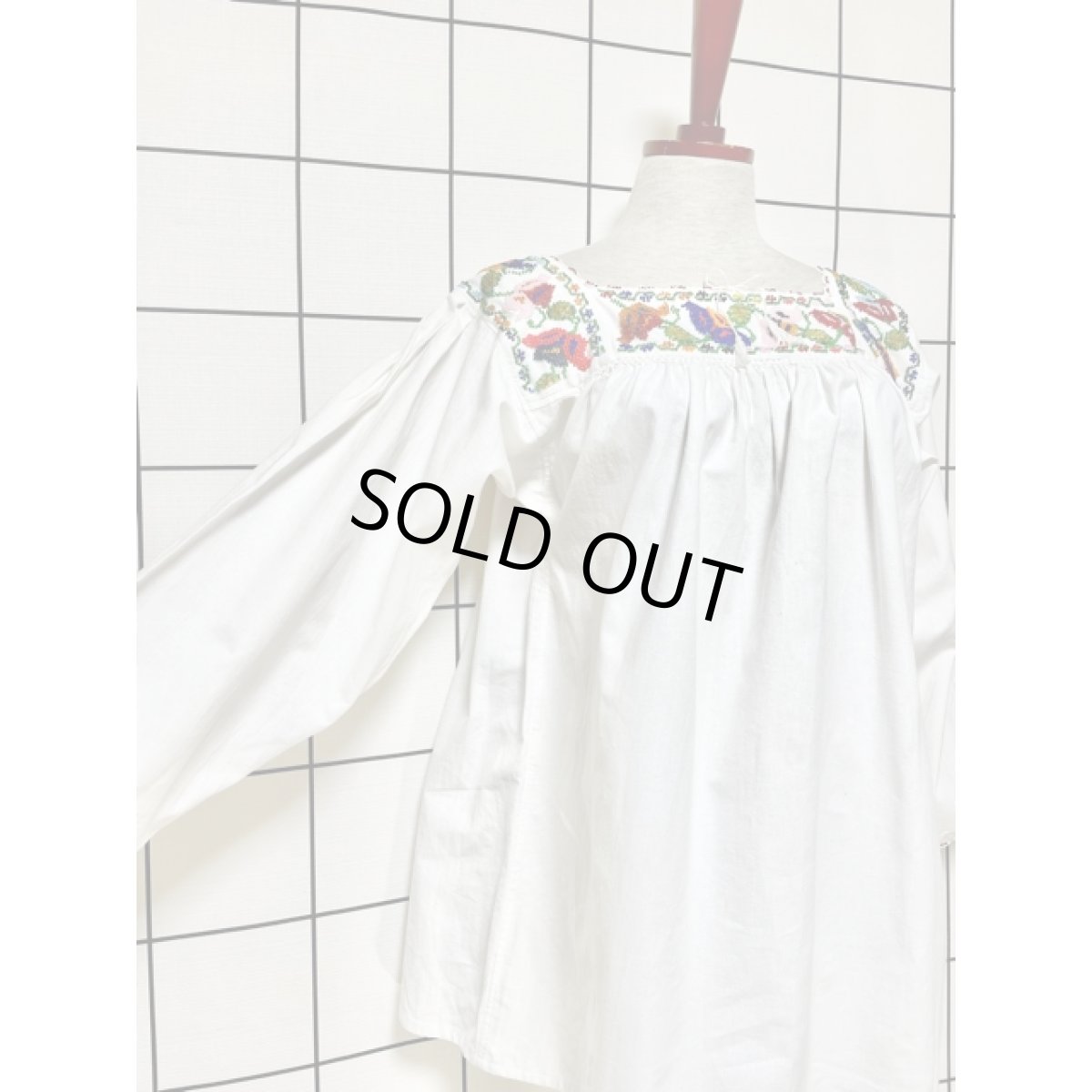 画像7: Mexico製 贅沢なビーズ装飾が素晴らしい逸品 古着 胸元リボン結び ヴィンテージブラウス (7)