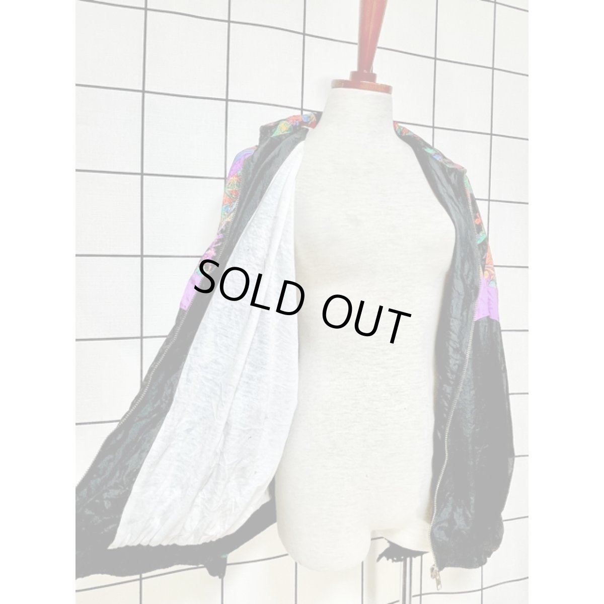 画像8: レトロサイケ スカーフ柄 ブルゾンジャケット ジップアップ アメリカ古着 ジャンパー ヴィンテージ (8)