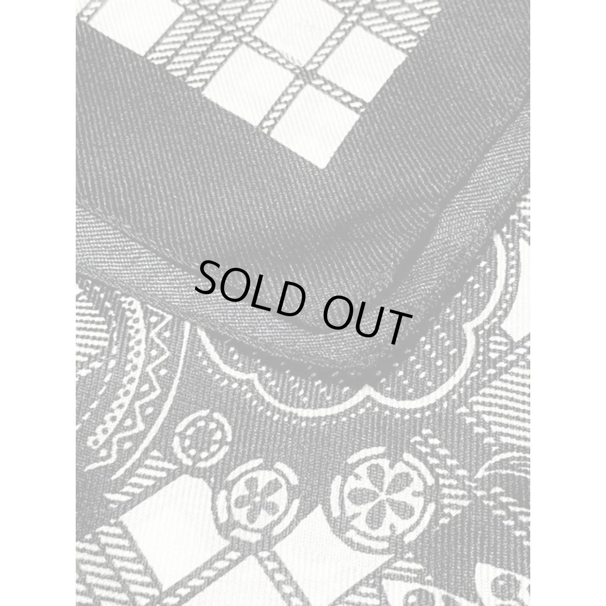 画像7: Italy製 モノトーン配色 チェック レトロアンティーク ヴィンテージスカーフ ヨーロッパ古着 (7)