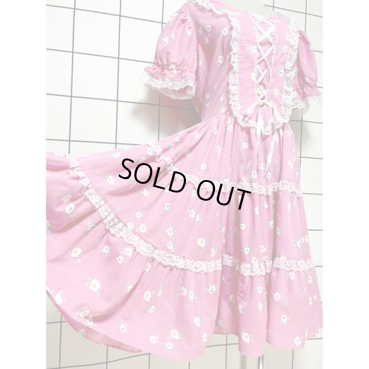 画像13: フリルレース サーキュラーデザイン リボン パフスリーブ 花柄 ヴィンテージドレスワンピース ピンク レトロ アメリカ古着 (13)