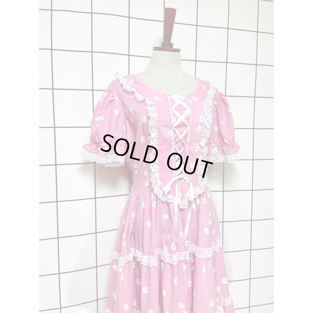 画像7: フリルレース サーキュラーデザイン リボン パフスリーブ 花柄 ヴィンテージドレスワンピース ピンク レトロ アメリカ古着 (7)