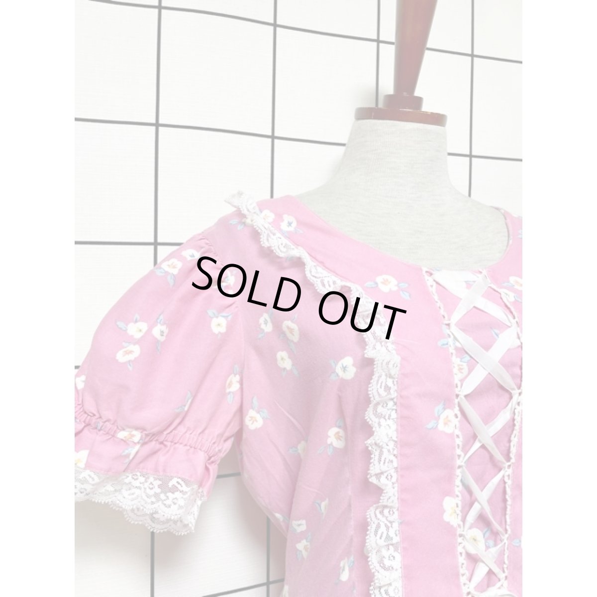 画像9: フリルレース サーキュラーデザイン リボン パフスリーブ 花柄 ヴィンテージドレスワンピース ピンク レトロ アメリカ古着 (9)